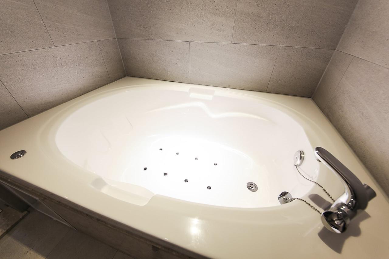 Centralperson Pyeongtaek Hotel מראה חיצוני תמונה