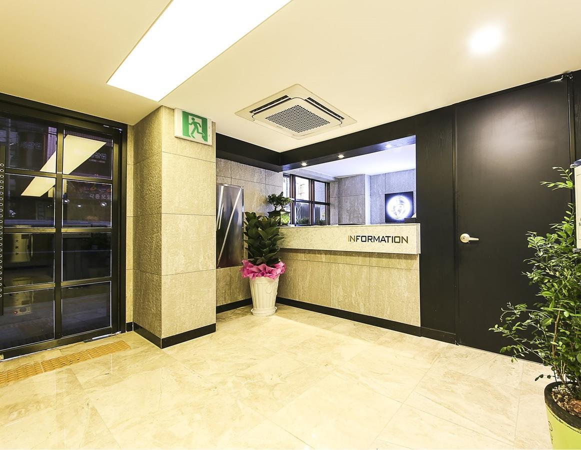 Centralperson Pyeongtaek Hotel מראה חיצוני תמונה